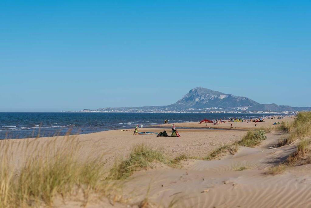 Apartamento Junto Al Mar Oliva Luaran gambar